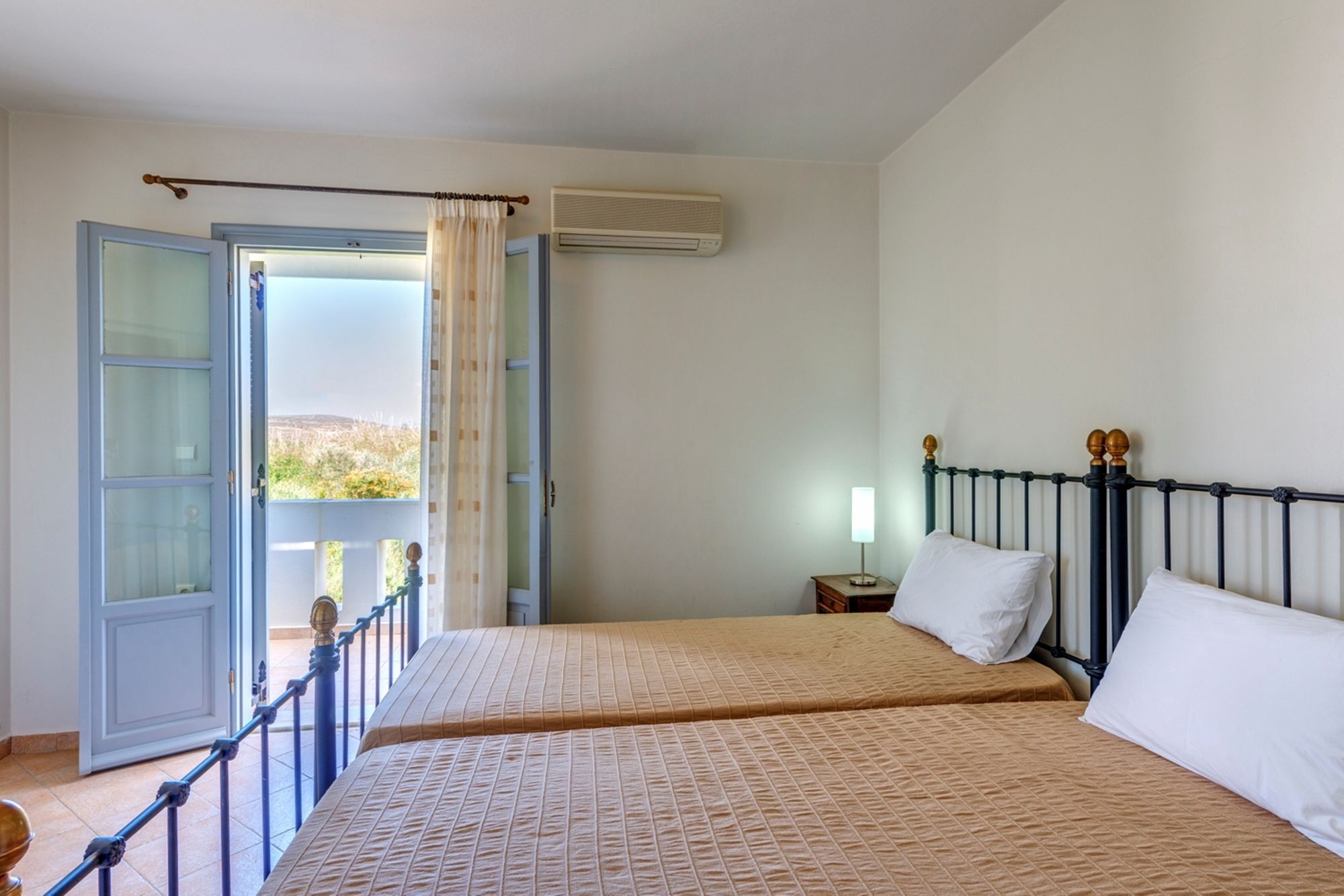Engaraí Villa Delona מראה חיצוני תמונה